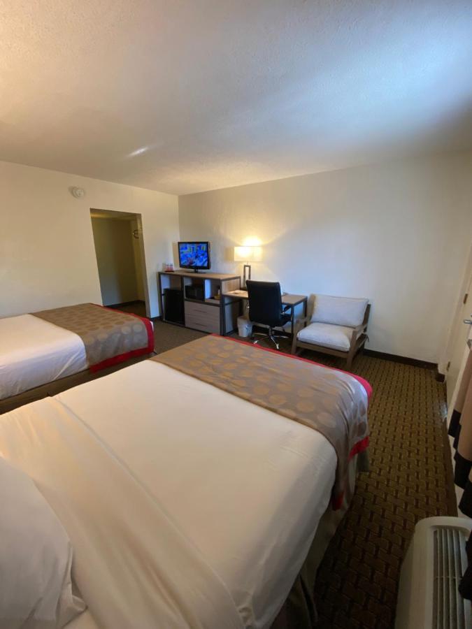 Ramada By Wyndham West Atlantic City Egg Harbor Township Exterior foto